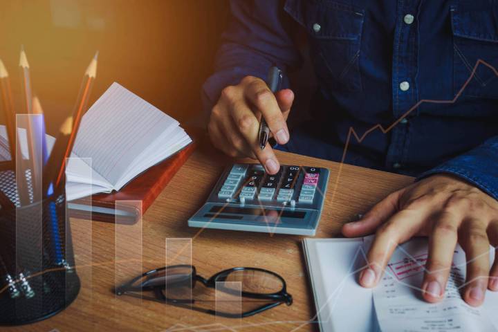 A recent report reveals that families of four must earn more than $200,000 to live comfortably ...